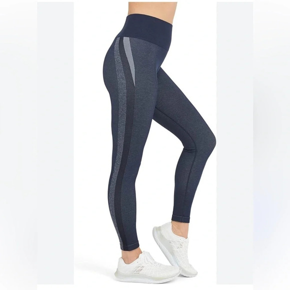 NWT Spanx Track Stripe Seamless Legging - Picture 1 of 5